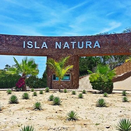 Isla Natura Beach Huatulco Танголунда Экстерьер фото